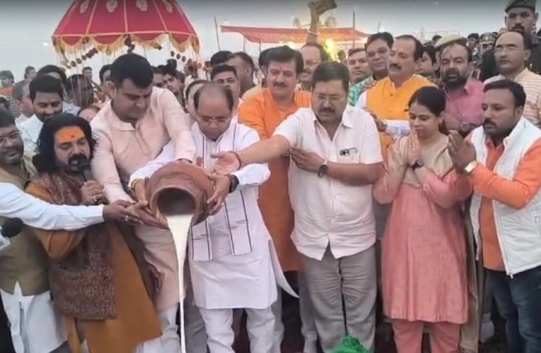 बिजनौर जनपद में विदुर कुटी गंगा तट पर पारंपरिक गंगा मेले का भव्य शुभारंभ