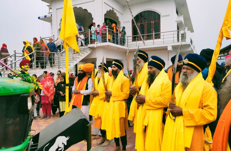 अफजलगढ़: गुरु गोविंद सिंह जी के जन्मदिवस पर गाँव में भक्ति और उत्सव का माहौल